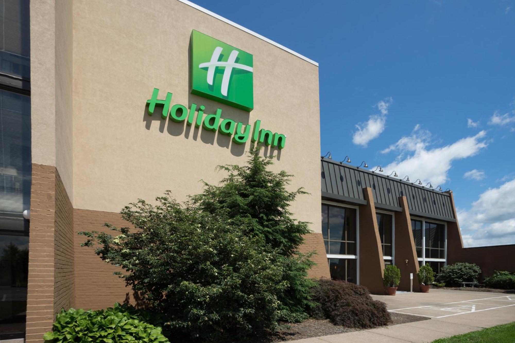 Harrisburg I-81 Hershey Area By Ihg Hotel 3*