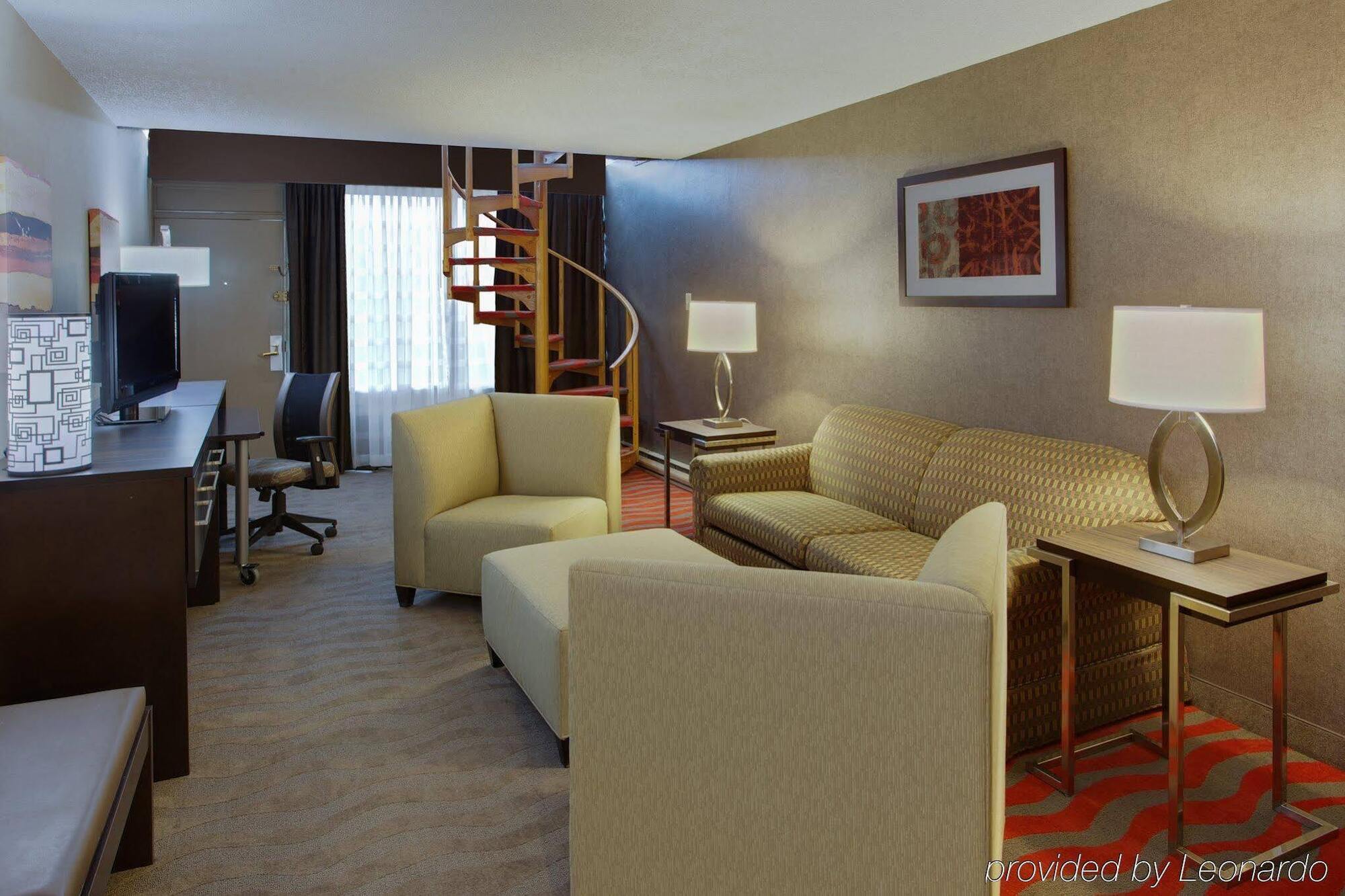 Harrisburg I-81 Hershey Area By Ihg Hotel